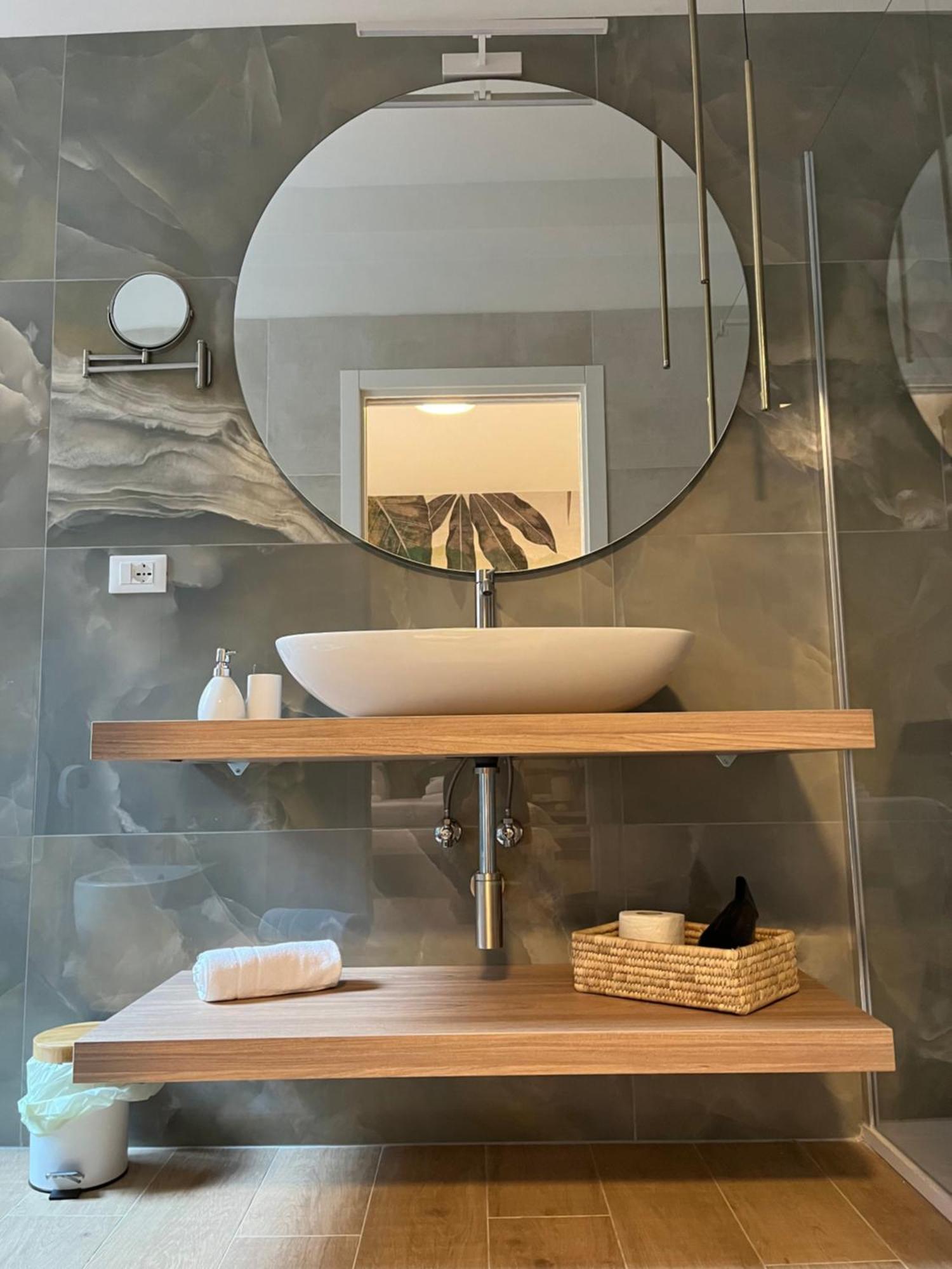 Calari Rooms - Affittacamere Bologna Exterior photo