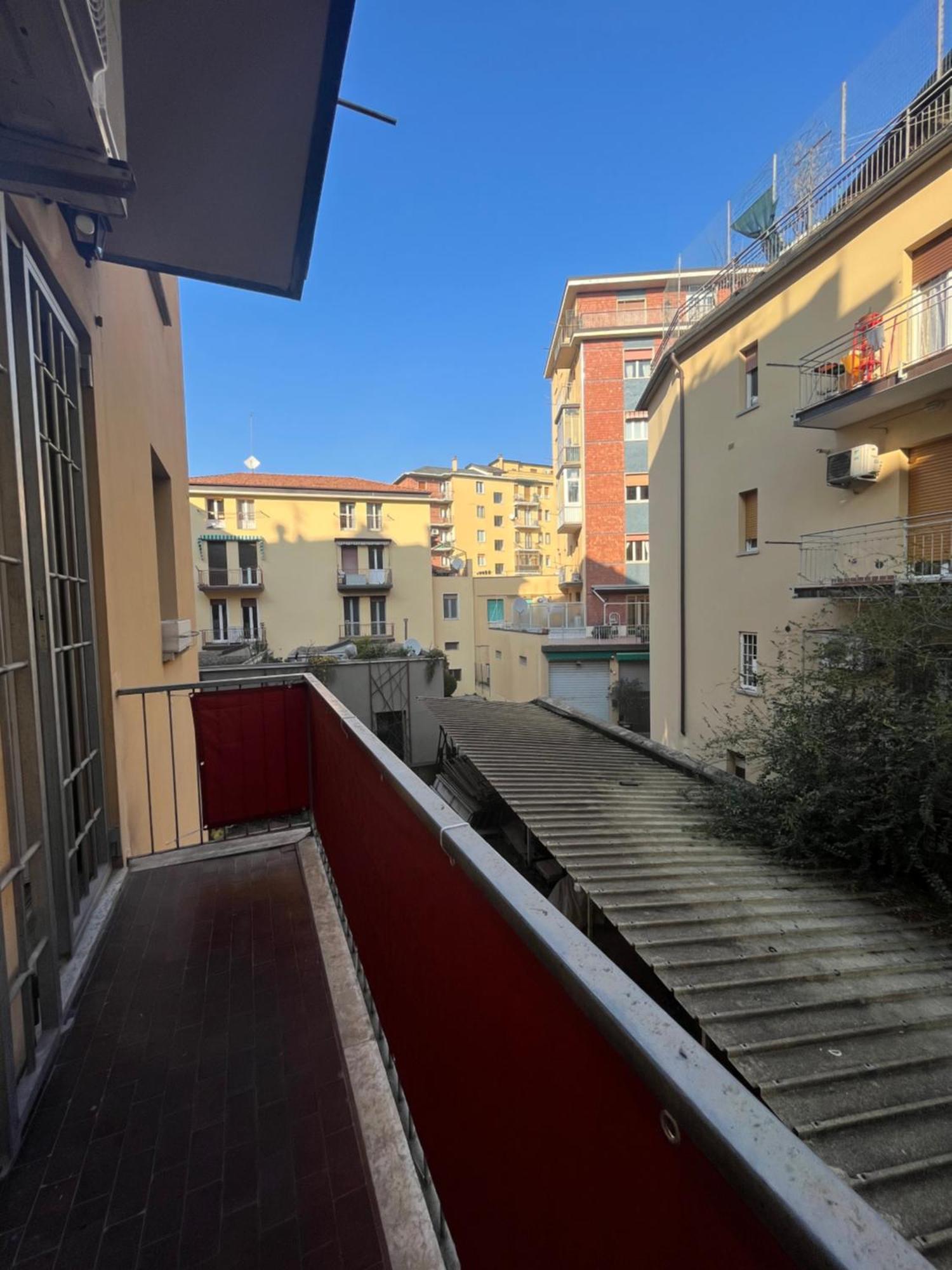 Calari Rooms - Affittacamere Bologna Exterior photo