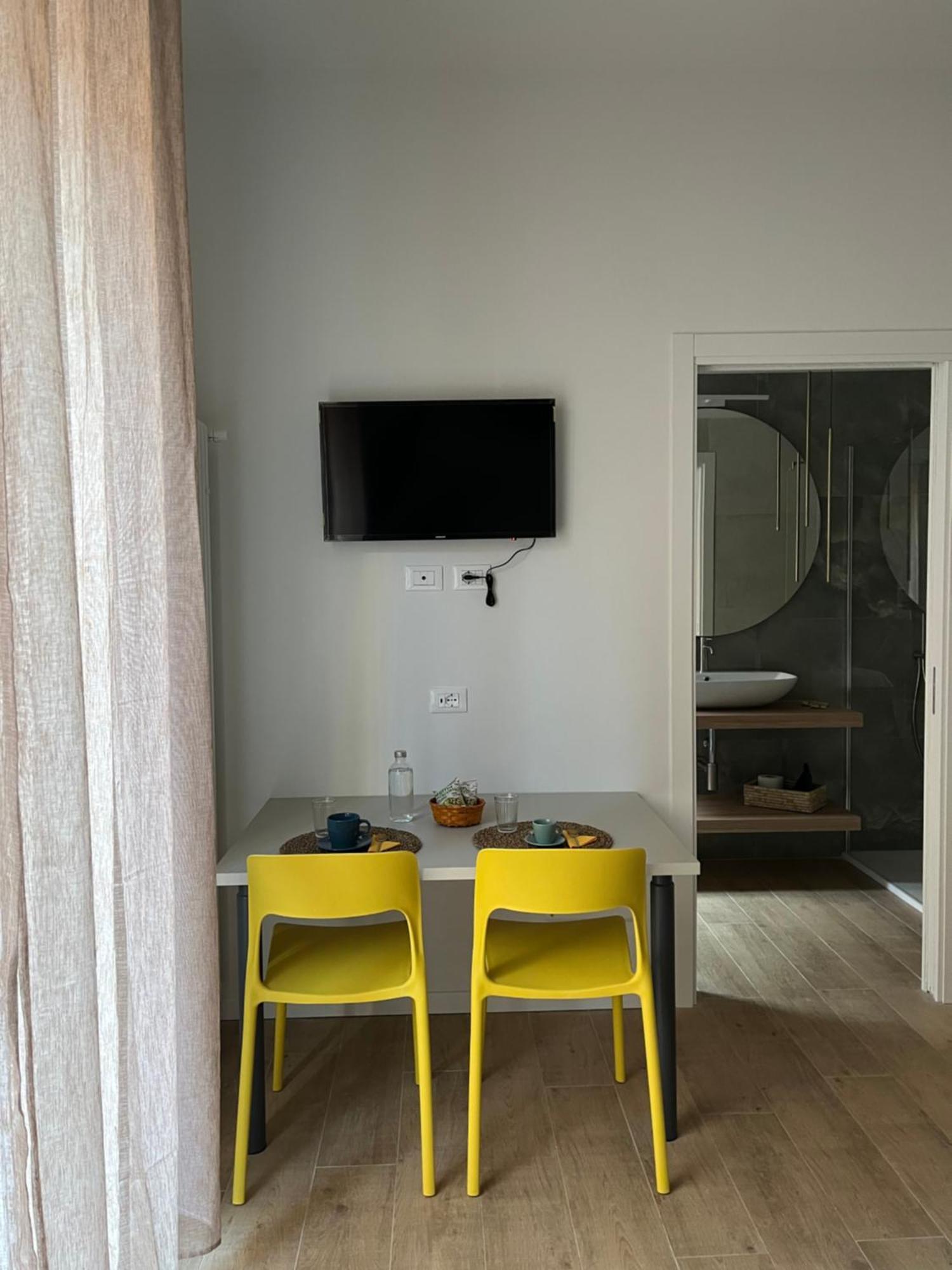 Calari Rooms - Affittacamere Bologna Exterior photo