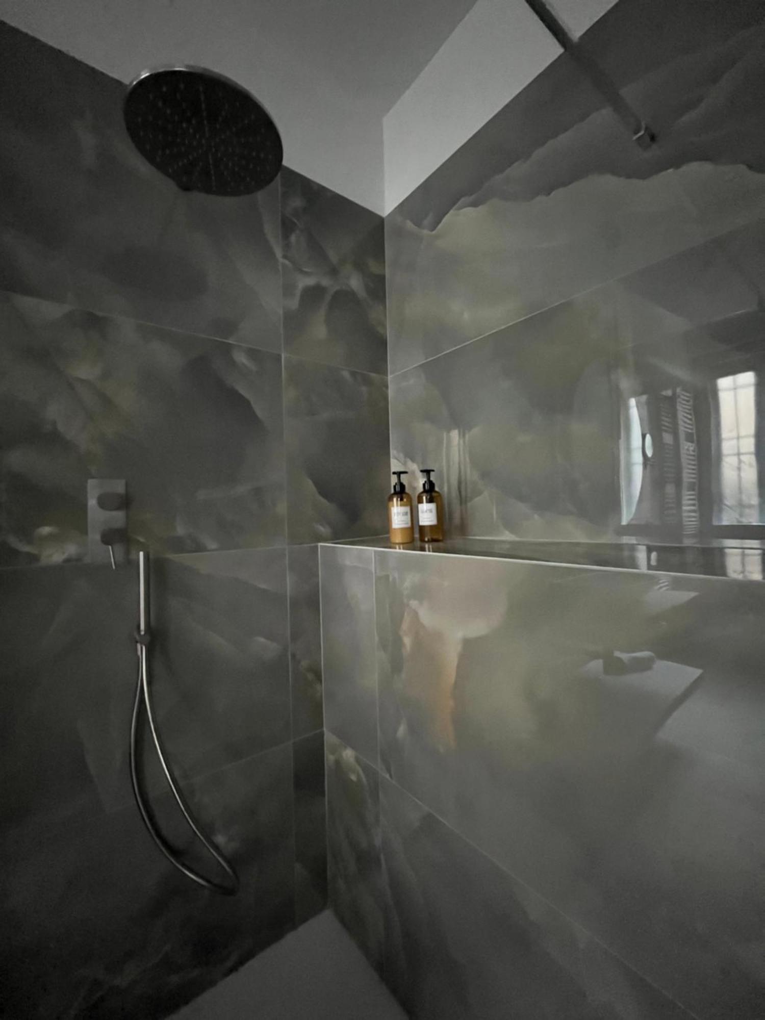 Calari Rooms - Affittacamere Bologna Room photo